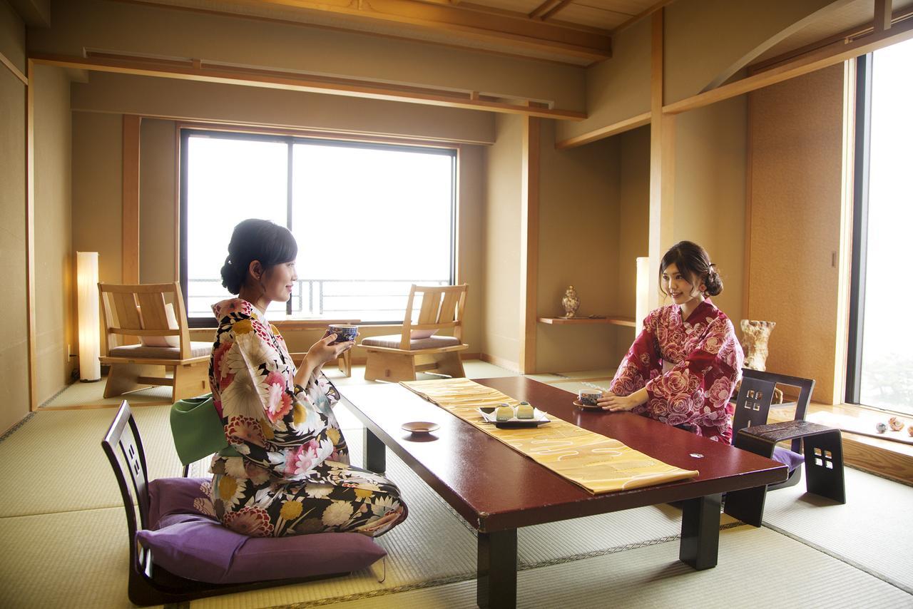 Ryugu Hotel Nishio Esterno foto